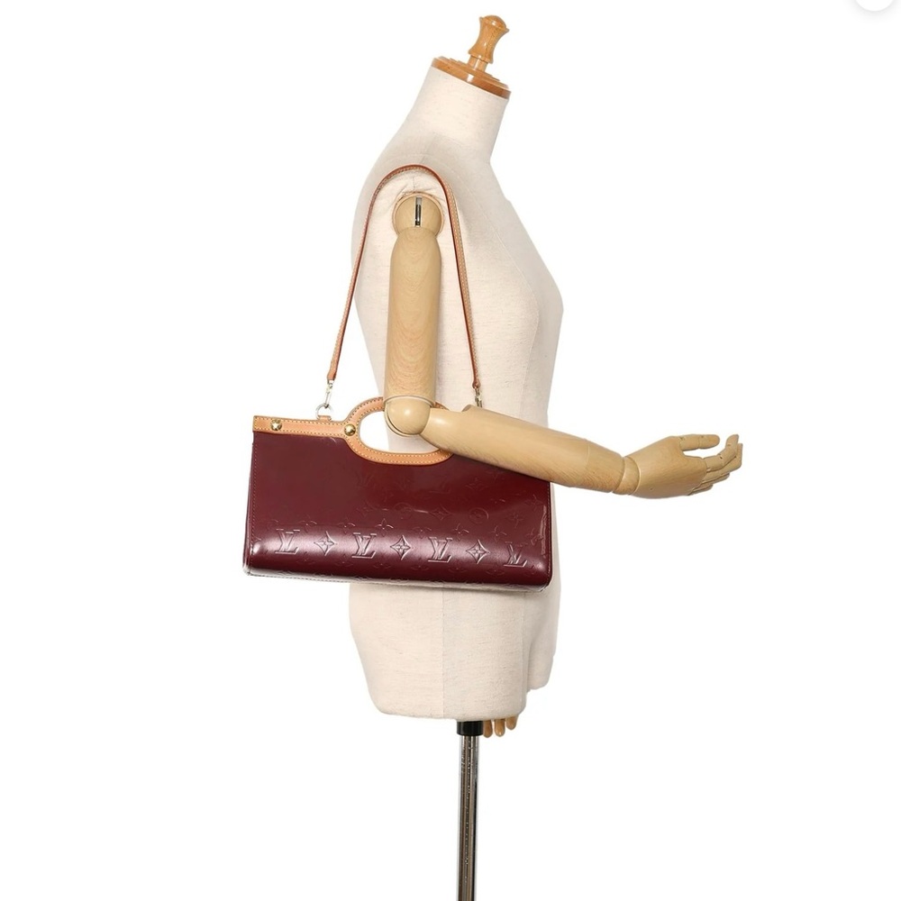 💯AUTHENTIC LOUIS VUITTON ROXBURY AMARANTE VERNIS DRIVE 2WAY SHOULDER BAG/CLUTCH - Picture 5 of 16